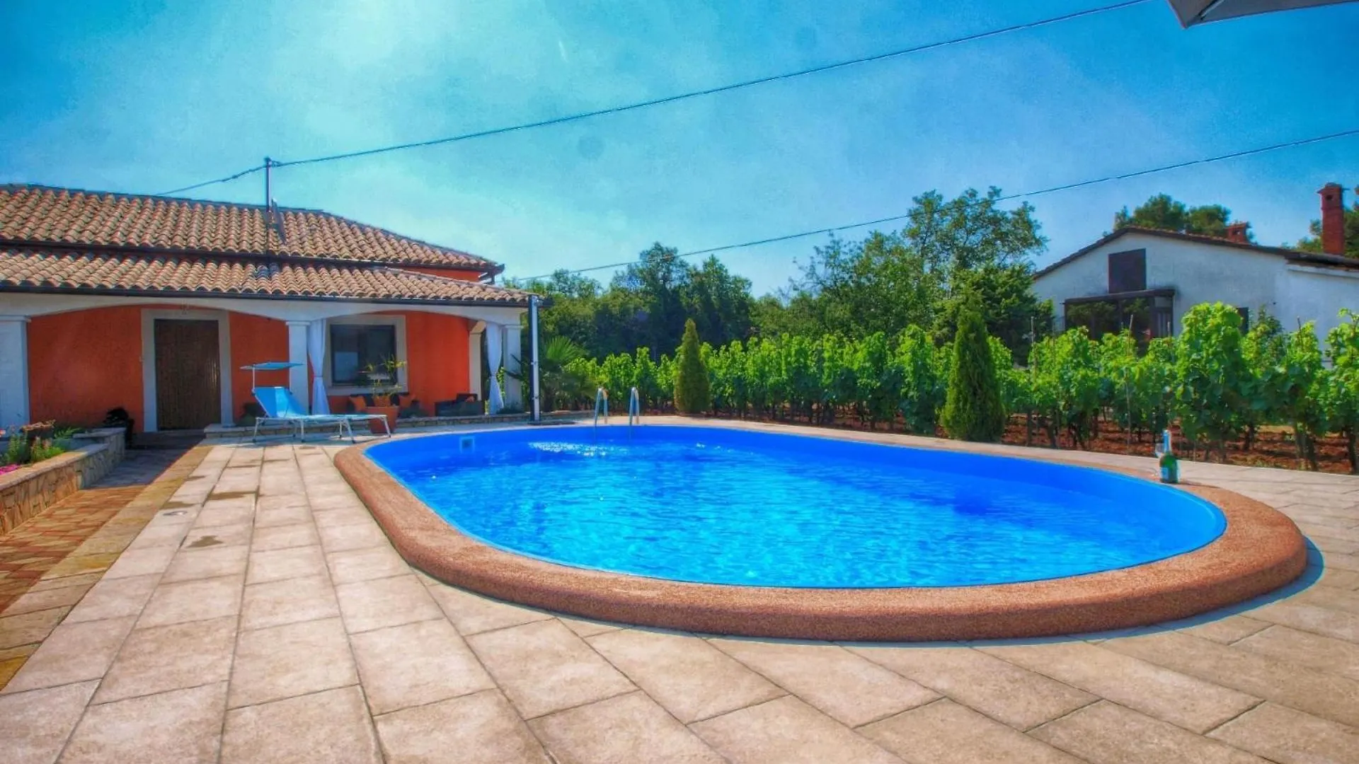 Holiday home Ferienhaus Mit Privatpool Fuer 6 Personen Ca 100 Qm In Hreljici, Istrien Bucht Von Rasa