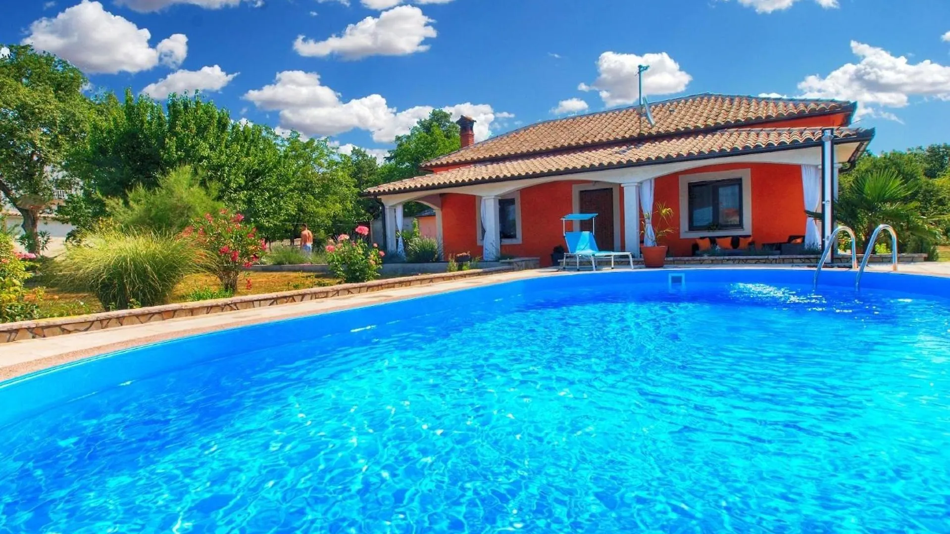 Ferienhaus Mit Privatpool Fuer 6 Personen Ca 100 Qm In Hreljici, Istrien Bucht Von Rasa Holiday home